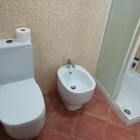 Апартаменты Gina's House With Garden Lunense
